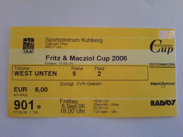 Fritz und Macziol Cup 2006 in Ulm. Ein Bild vom Spiel selbst hat sich nicht gelohnt ;-)